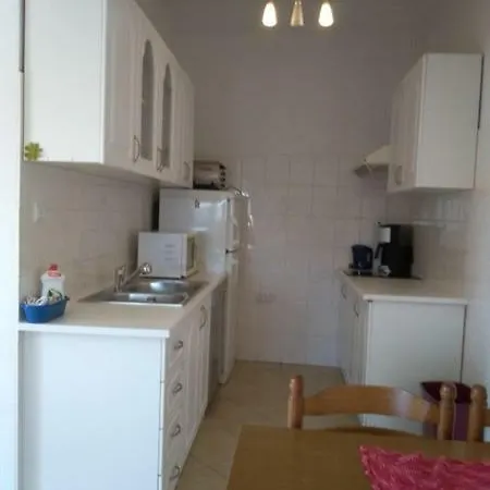 Zimmermann Apartment *